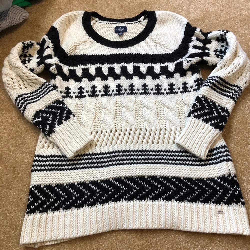 American Eagle knit sweater